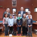 Les enfants de l'A.L.S.H. interviewent le Maire villers-semeuse